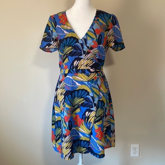 J Crew Mercantile Colorful Tropical Floral Print Faux Wrap Dress Size 4 - Picture 1 of 10